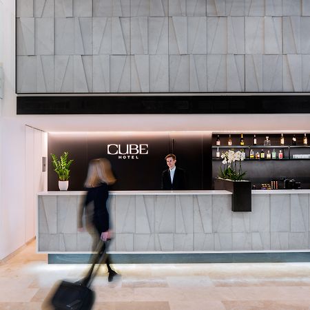 Hotel Cube Prag Dış mekan fotoğraf